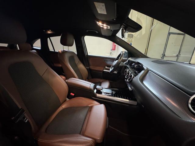 MERCEDES-BENZ GLA 200 usata, con Touch screen