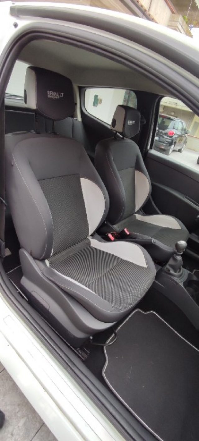 RENAULT Clio usata 18