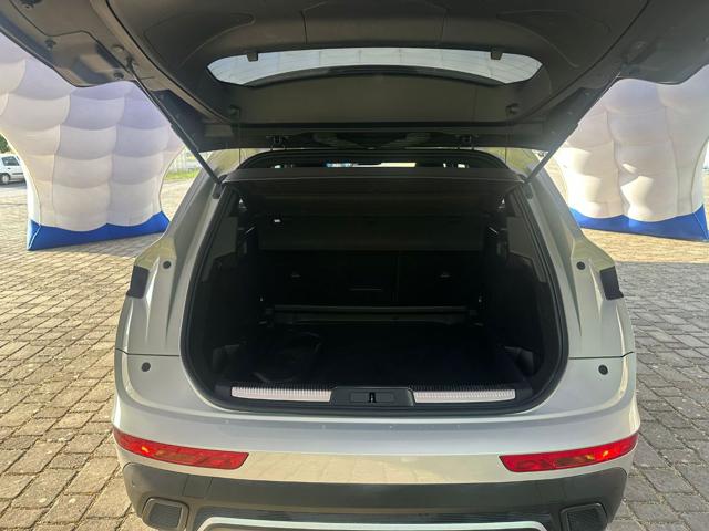 DS AUTOMOBILES DS 7 usata, con Sedile posteriore sdoppiato
