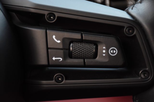 PORSCHE Taycan usata, con Tetto panorama