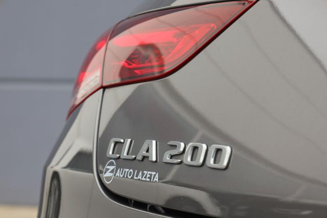 MERCEDES-BENZ CLA 200 usata, con Sistema di avviso di distanza