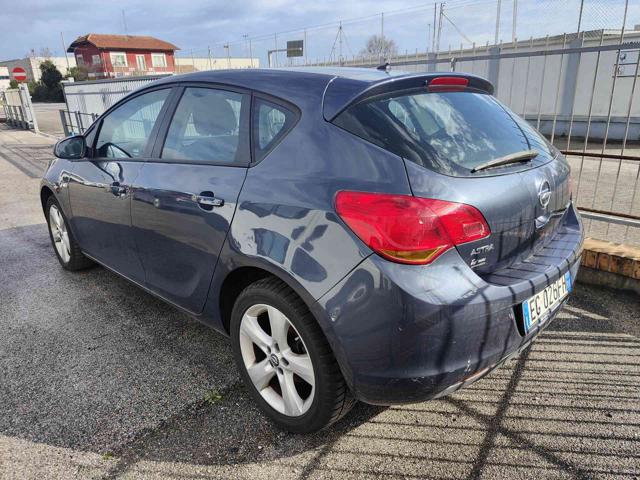 OPEL Astra usata, con Airbag