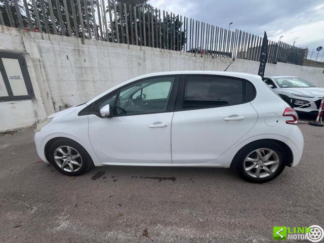 PEUGEOT 208 usata, con Airbag laterali