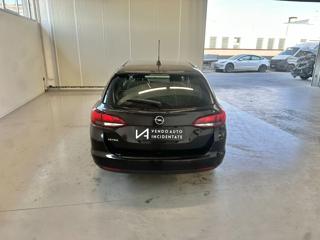 OPEL Astra usata, con Climatizzatore