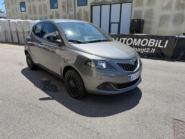 LANCIA Ypsilon usata, con ABS
