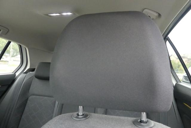 VOLKSWAGEN Golf usata, con Hill holder