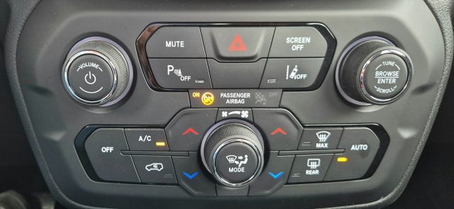 JEEP Renegade usata 27