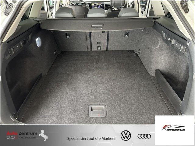 VOLKSWAGEN Passat usata, con Sensori di parcheggio posteriori