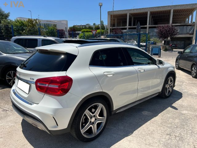 MERCEDES-BENZ GLA 220 usata 11