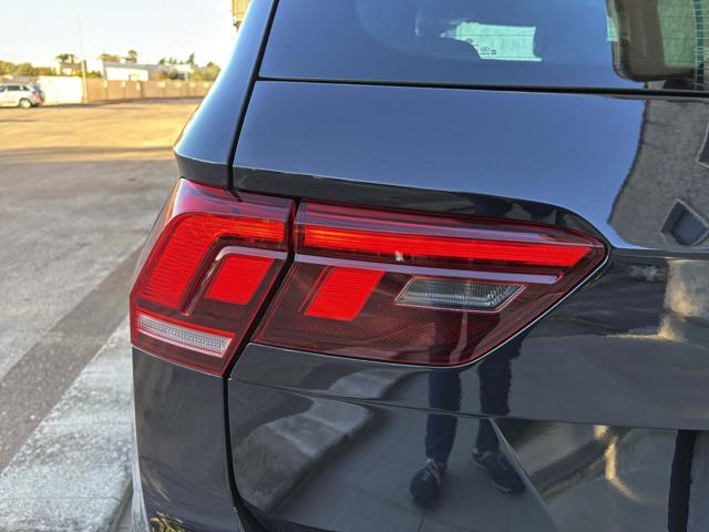 VOLKSWAGEN Tiguan usata, con Bracciolo