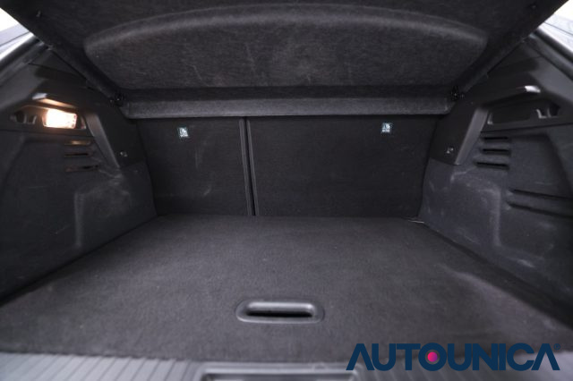 RENAULT Captur usata 47