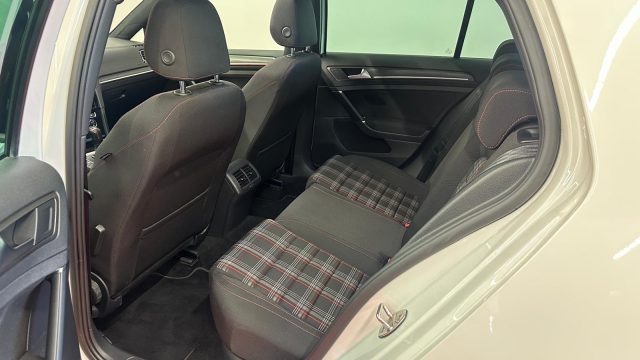 VOLKSWAGEN Golf GTI usata, con Cruise Control