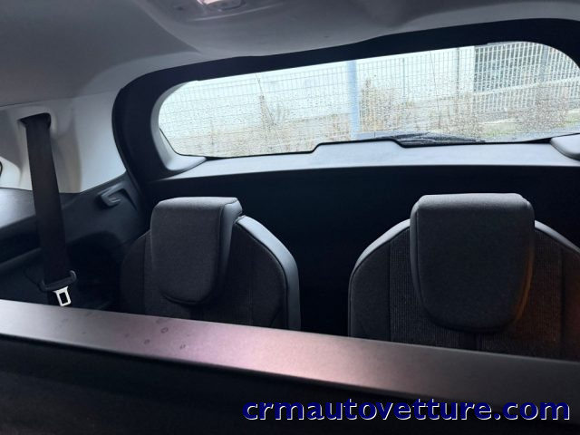 PEUGEOT 5008 usata, con Chiusura centralizzata