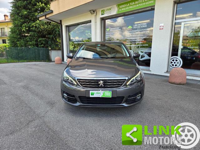 PEUGEOT 308 usata, con Airbag