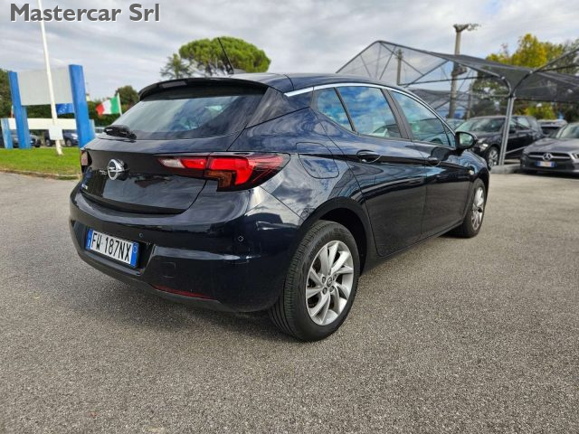 OPEL Astra usata, con Airbag laterali