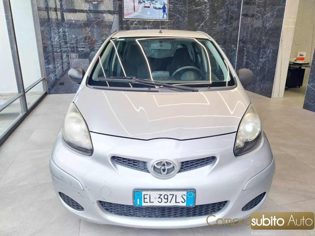 TOYOTA Aygo usata, con ABS