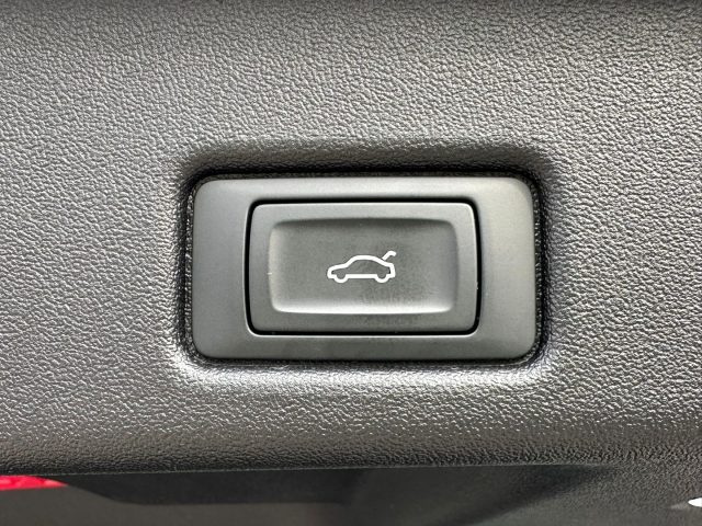 AUDI Q5 usata, con Sistema di navigazione