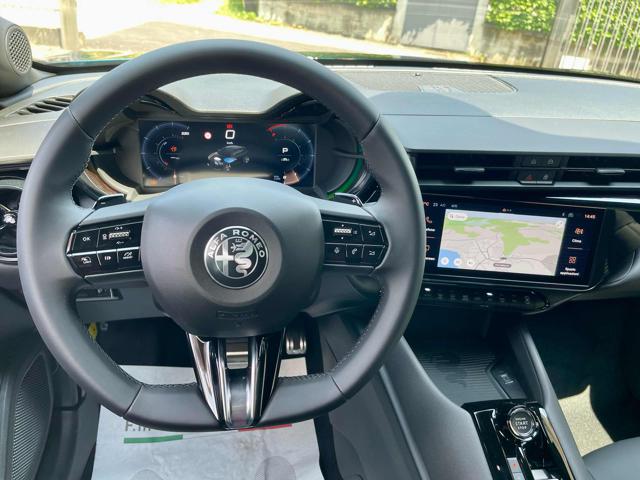 ALFA ROMEO Junior usata, con Park Distance Control