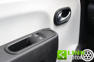 RENAULT Twingo usata 24