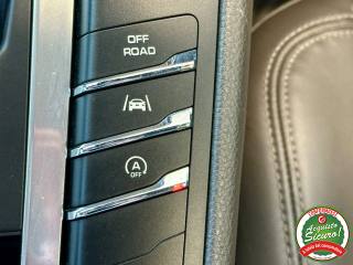 PORSCHE Macan usata, con Fari Xenon