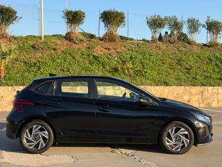 HYUNDAI i20 usata, con Alzacristalli elettrici