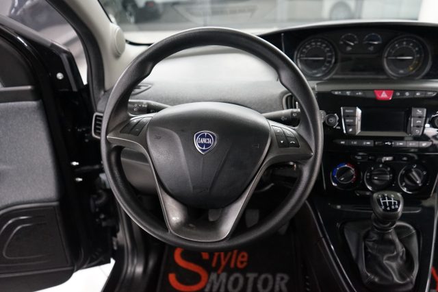 LANCIA Ypsilon usata, con Specchietti laterali elettrici