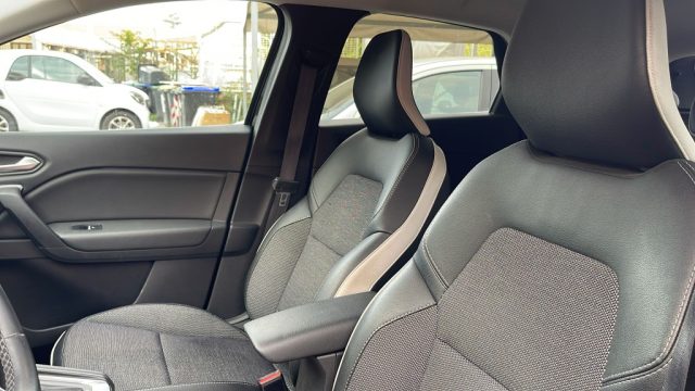 RENAULT Captur usata, con Cruise Control