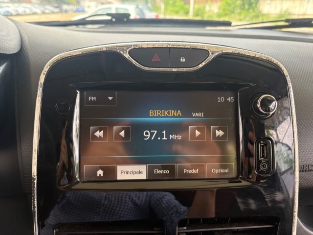 RENAULT Clio usata, con MP3