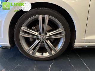 VOLKSWAGEN Golf usata, con Sistema di navigazione