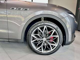 MASERATI Levante usata, con Alzacristalli elettrici