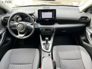 TOYOTA Yaris usata 16