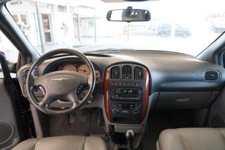 CHRYSLER Voyager usata, con Sedile posteriore sdoppiato