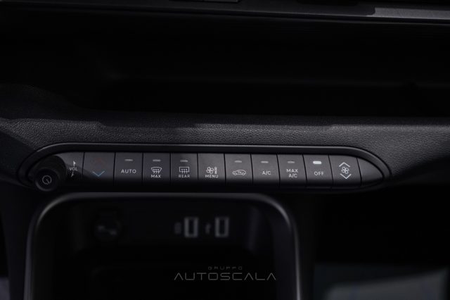 JEEP Avenger usata, con Bluetooth