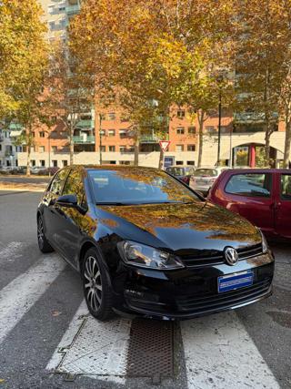 VOLKSWAGEN Golf usata, con Airbag