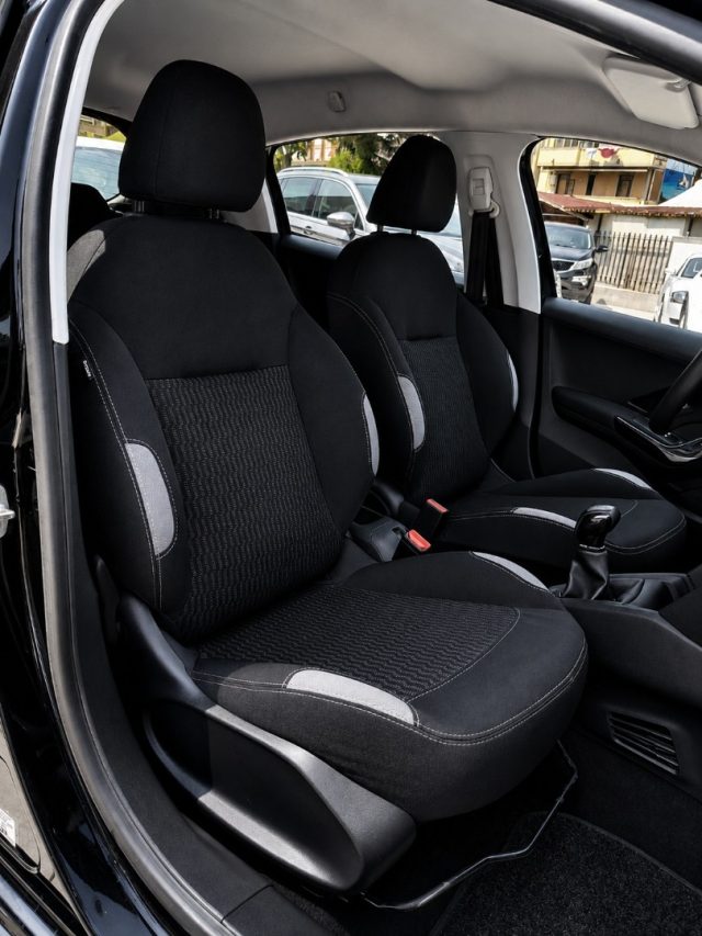 PEUGEOT 208 usata, con Cruise Control