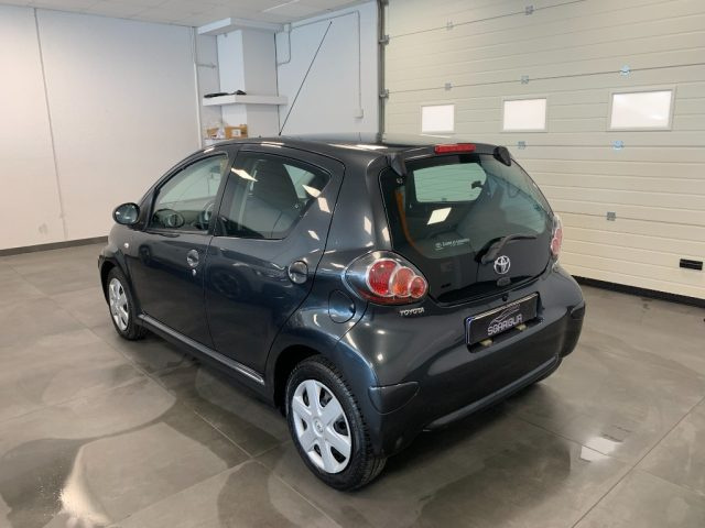 TOYOTA Aygo usata, con Alzacristalli elettrici