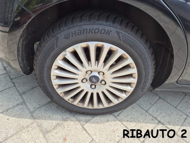 FORD Focus usata, con Autoradio