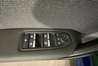 RENAULT Captur usata, con Sistema di navigazione