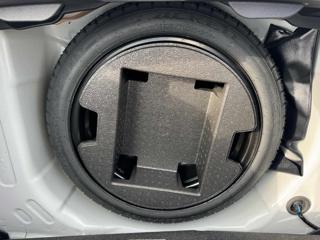 TOYOTA Yaris usata, con Specchietti laterali elettrici
