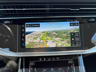 AUDI Q8 usata, con Sistema di navigazione