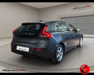VOLVO V40 usata, con Autoradio