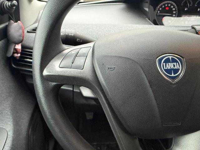 LANCIA Ypsilon usata 38