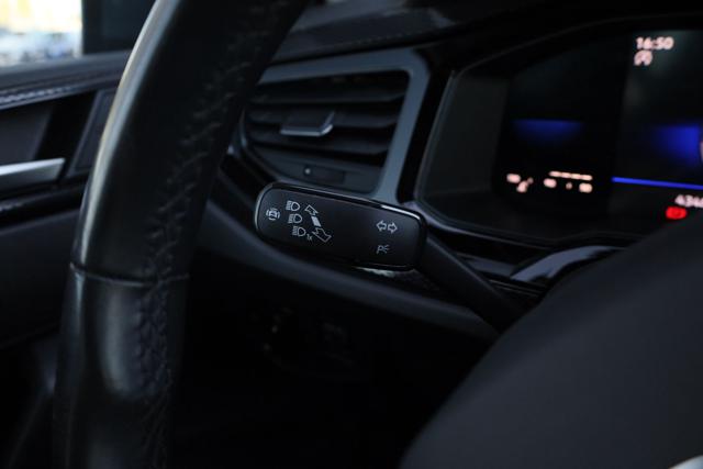 VOLKSWAGEN Taigo usata, con Sedile posteriore sdoppiato