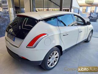 LANCIA Delta usata, con Cerchi in lega