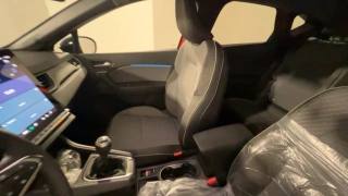 RENAULT Captur usata, con Autoradio