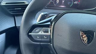 PEUGEOT 2008 usata, con Autoradio
