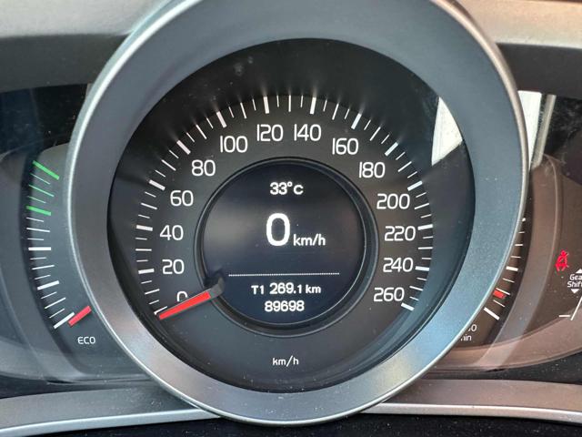 VOLVO V40 usata, con USB