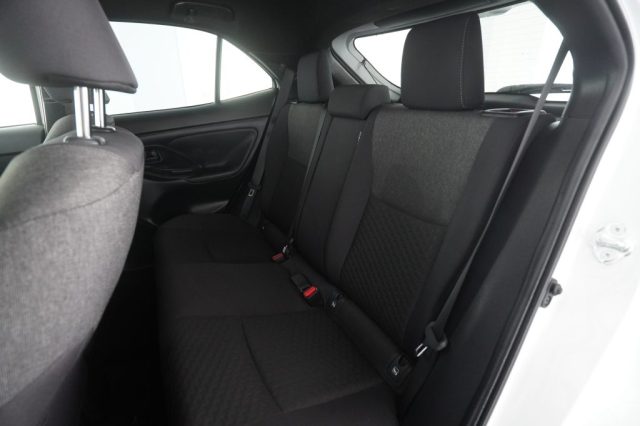 TOYOTA Yaris Cross usata 9