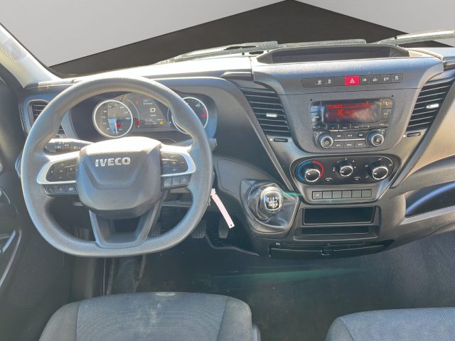 IVECO Daily usata 9