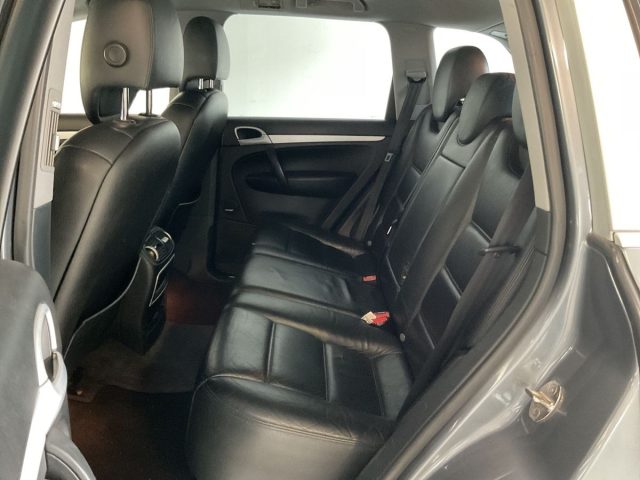 PORSCHE Cayenne usata, con Fari Xenon